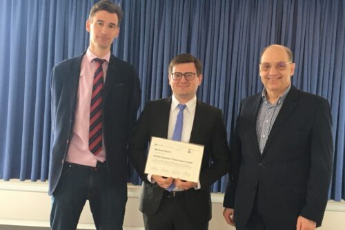 Michael Desch, Gewinner des ViCEM Diplomarbeitspreises 2018 mit den ViCEM Vertretern