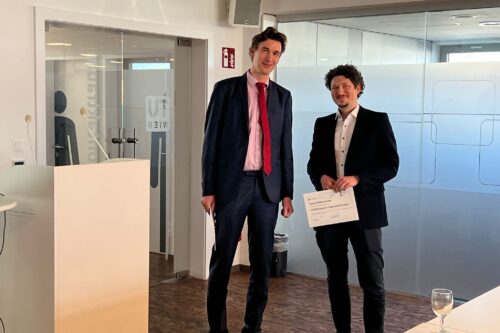 Martin Bittner-Frank, Finalist des ViCEM Diplomarbeitspreises 2023 mit ViCEM Koordinator Christian Hellmich